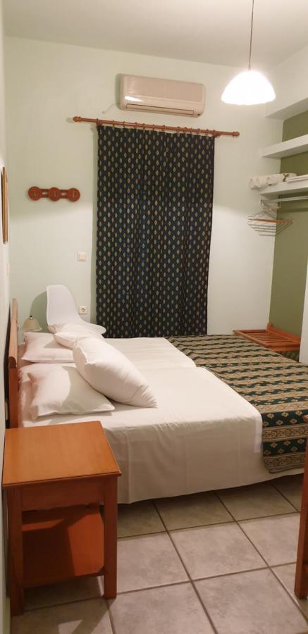 Zannikos Rooms Ermoupoli Exterior photo